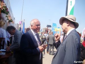 Marele șef al fermierilor - de la xenofobie la delapidare