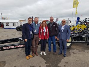 Președintele Consiliului de administrație al Casei Române de Comerț Agroalimentar ”Unirea” vizitează SUA; după câteva luni de la înființare, compania de stat nu are niciun proiect funcțional