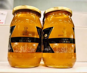 Mierea din Turcia a câștigat concursul organizat de APIMONDIA la Montreal