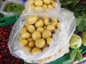 cultivatorii-romani-de-cartofi-nu-reusesc-sa-acopere-costurile-din-cauza-preturilor-foarte-mici-de-vanzare-a-cartofilor-noi