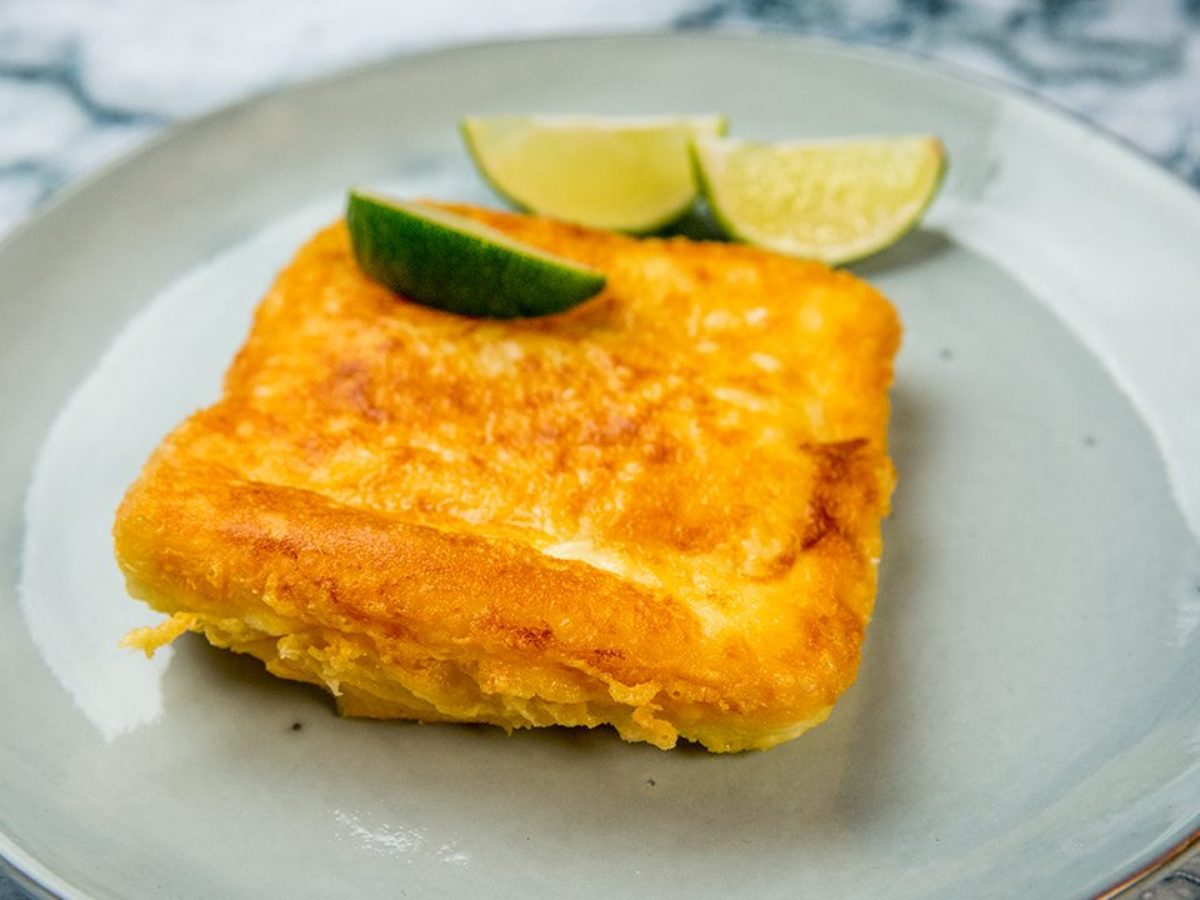 SAVORILE BALCANILOR: ce este Saganaki și care este modul de servire