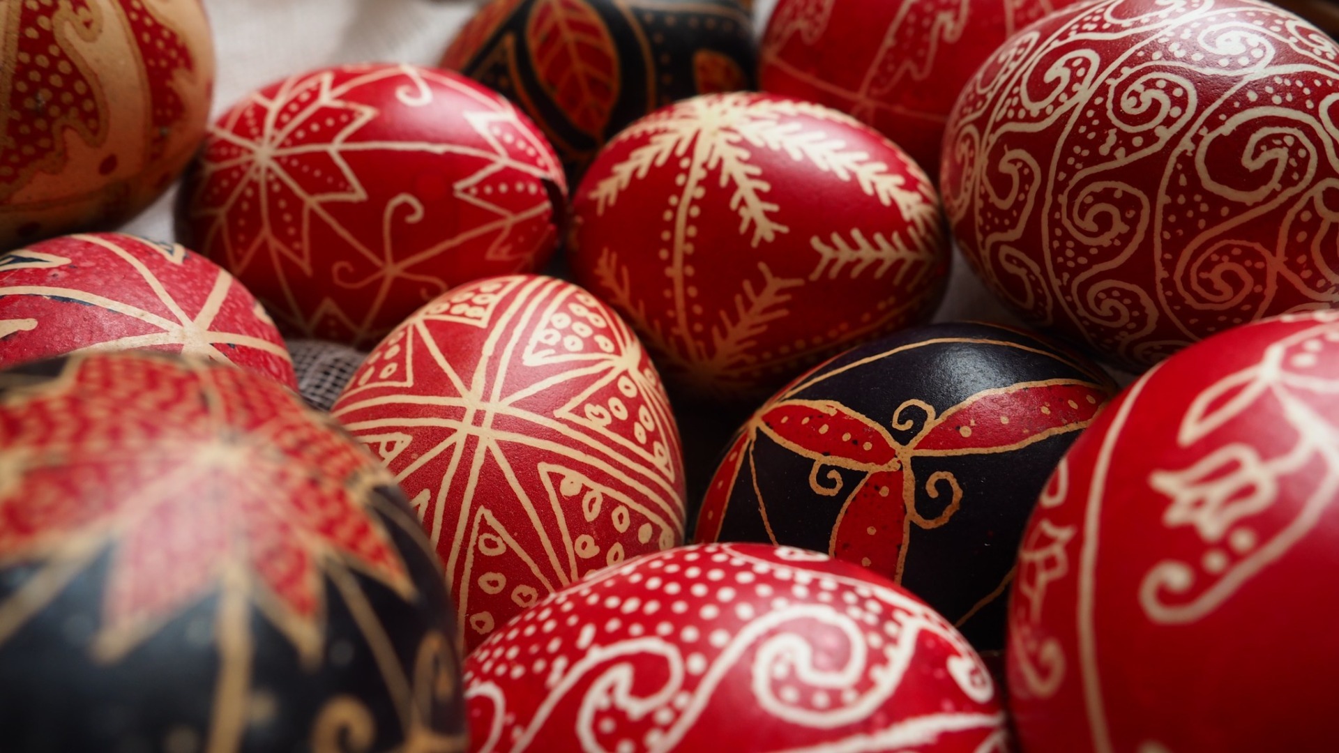 Oua incondeiate, oua paste, atelier incondeiat oua sfantul gheorghe