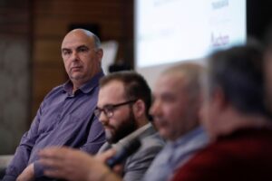 mere, dan ionescu, voinesti, seceta, apa