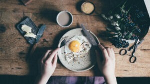 alimente, alzheimer, oua, somon