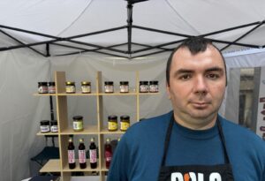 Alba, fructe, legume, dovlecei