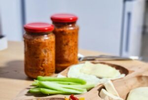 zacusca, sticla, Romania, Ungaria