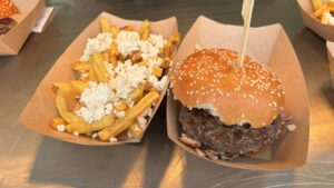 burger, Burger Fest, Bucuresti, mic, mustar