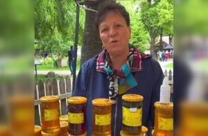 elena stan, apicultor, miere, albine