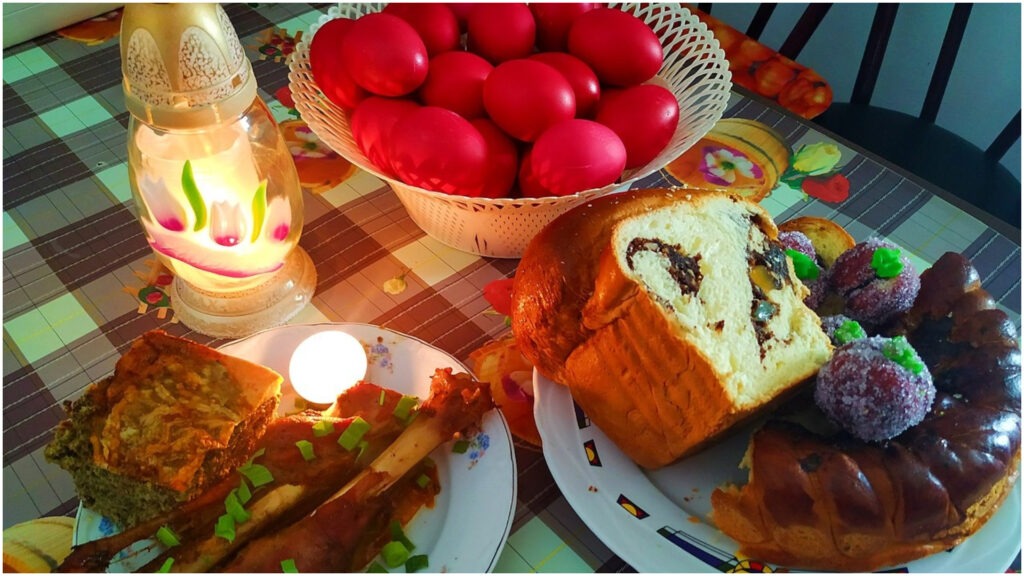 Nutriționistul Tania Fântână Cum arată un meniu tradițional de Paște de 1500 kcal