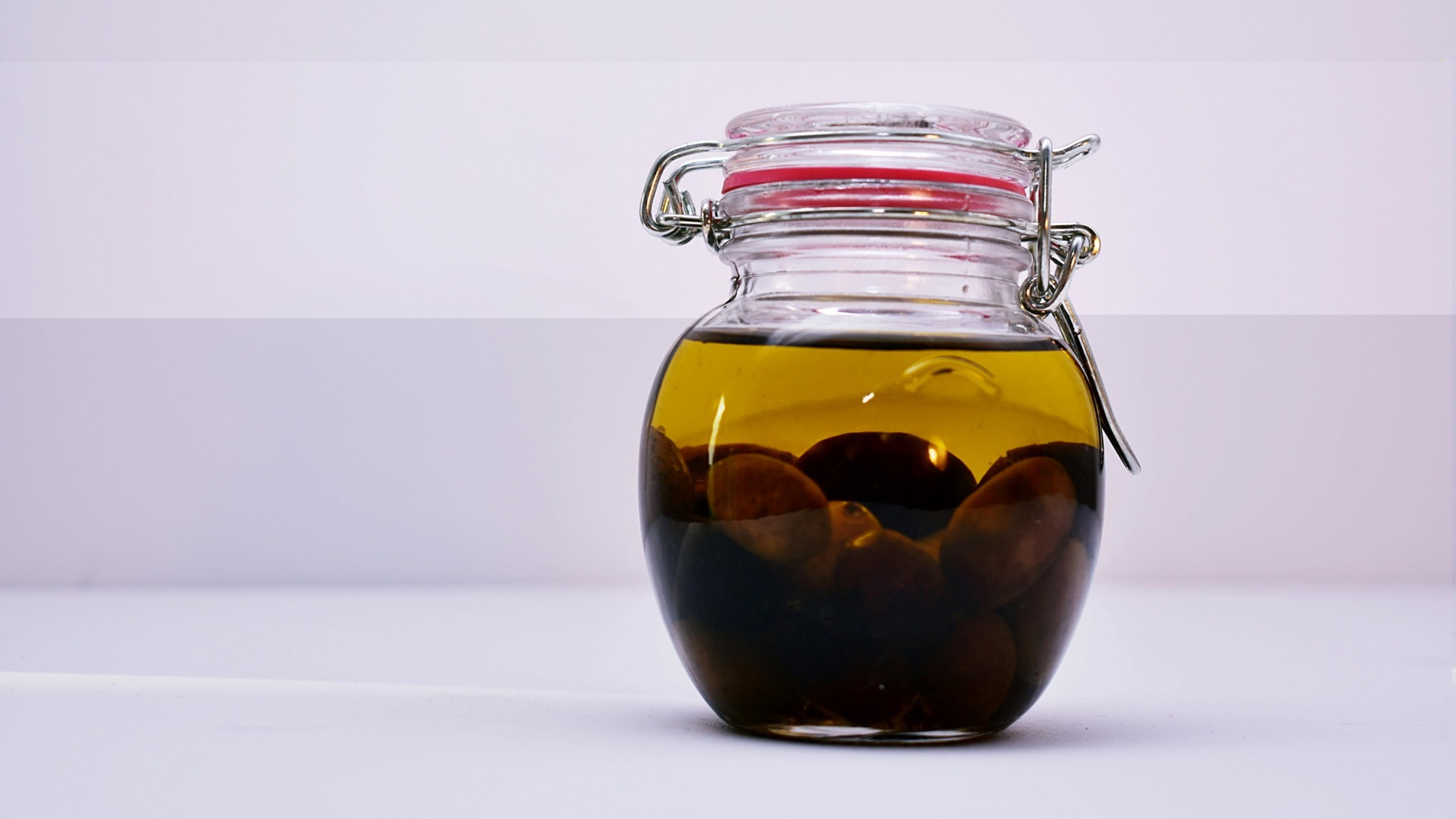 ulei de masline, vin, mere, portocale