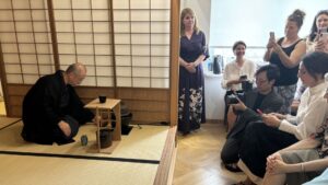 ceai, Japonia, Katsunori Meshii, Urasenke