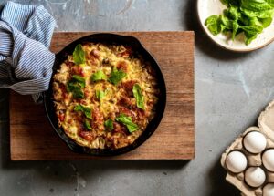 frittata cu praz si branza maturata, omleta la cuptor, retetele Juanitei