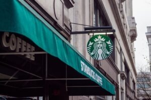 Stabucks, boicot, plantatii de cafea America centrala schimbare de strategie scaderea vanzarilor