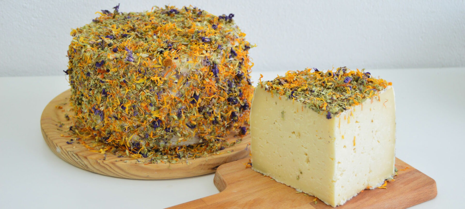 quesos-cerrucos-kanama-1800x810