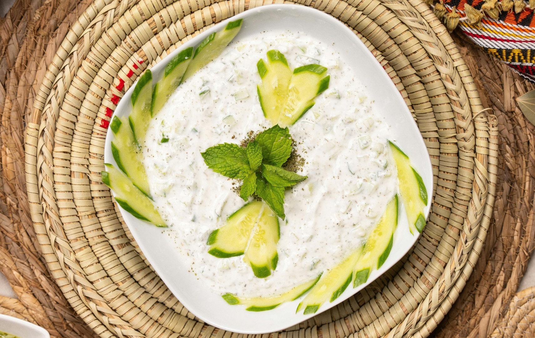 tarator, supa rece, bulgaria, iaurt