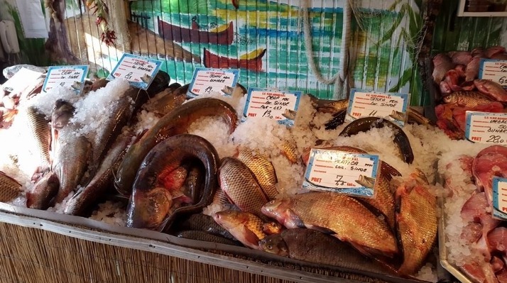 pescării, pește, caniculă, vânzări