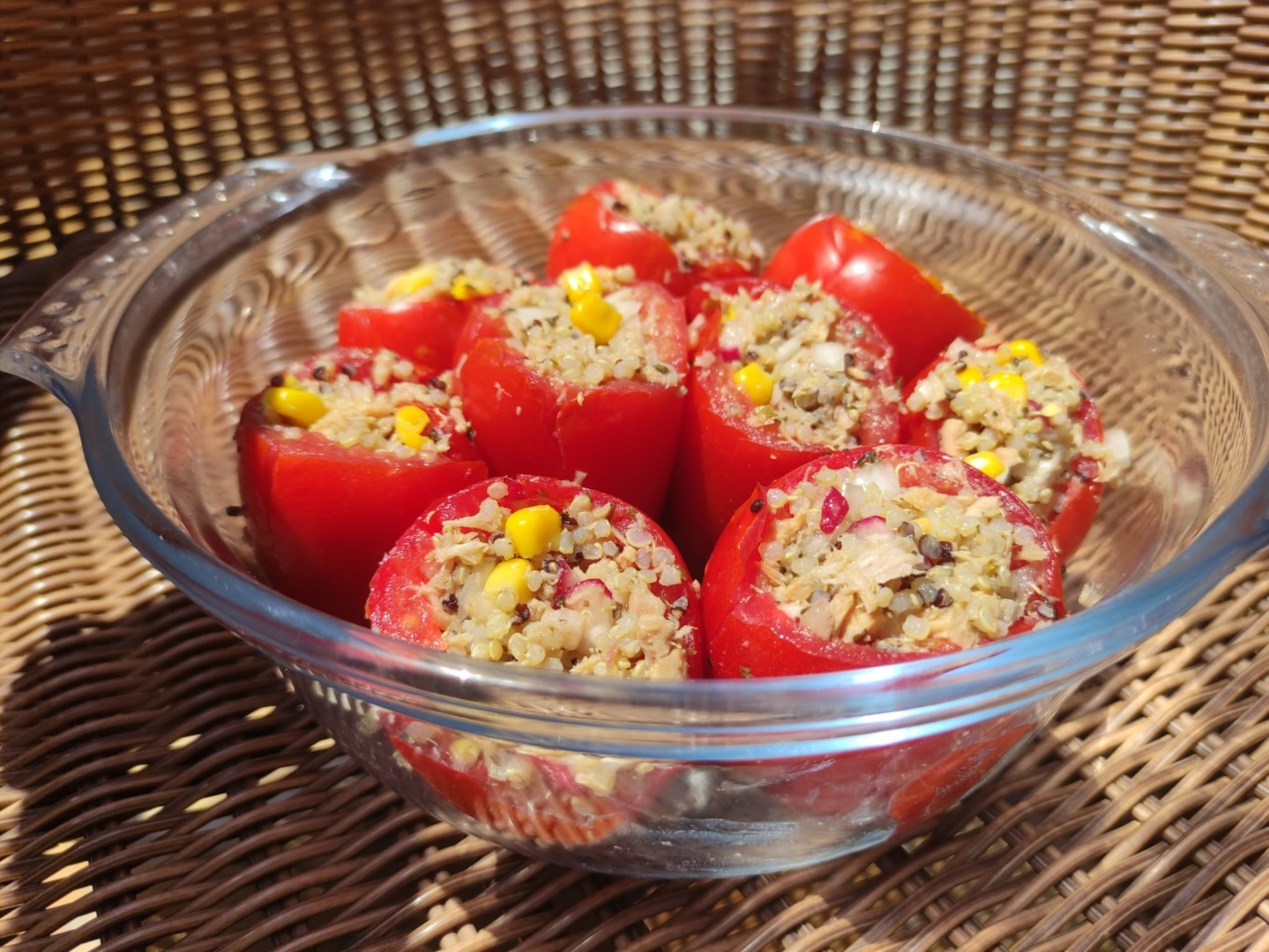 quinoa, rosii, ton, salata, retete, nutritie, retele Juanitei, foodlife