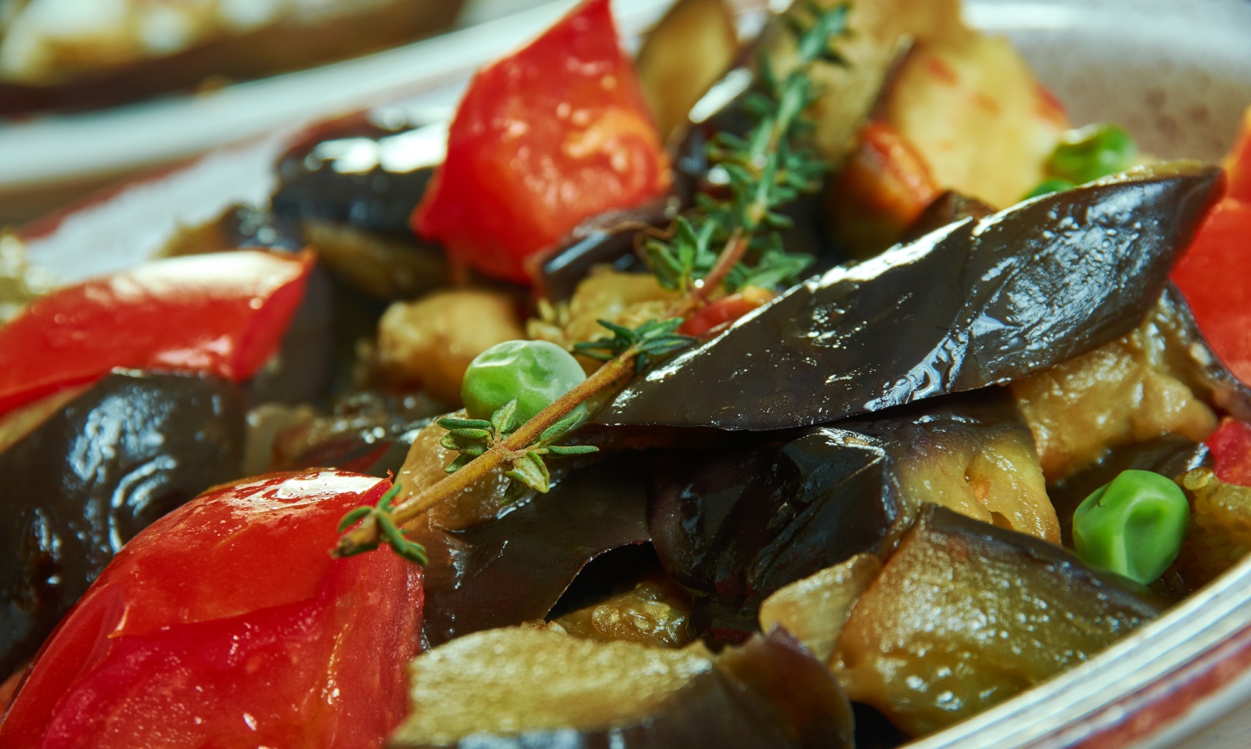 reteta italiana reteta de vinete vinete soté reteta italiana de vinete garnitura de vinete garnitura de legume garnitura rapida de vara melanzane a funghetto vinete-ciuperci