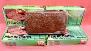 înlocuitor de zahăr, îndulcitor natural, pasta de curmale, sirop de curmale, pulbere de curmale