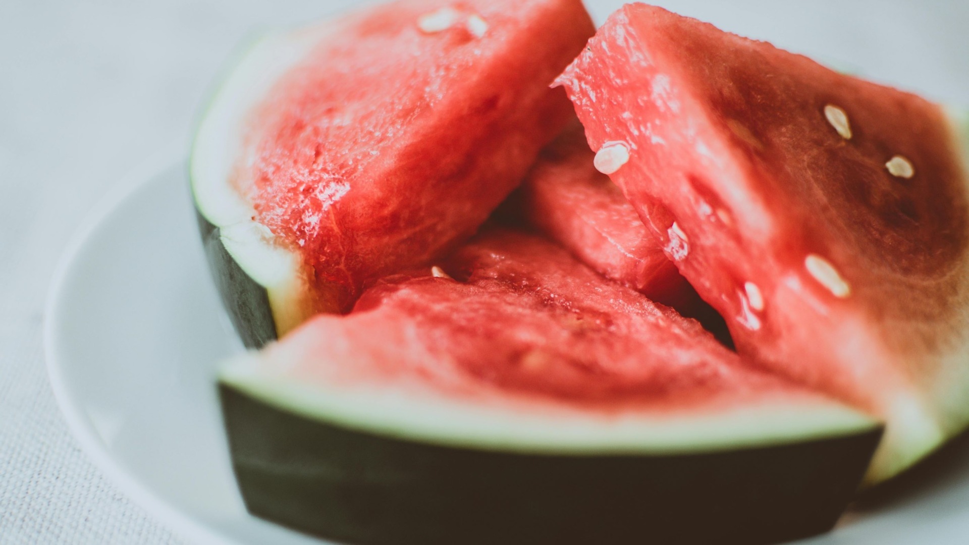 muraturi-din-coaja-de-pepene-rosu-ce-altceva-mai-putem-face-cu-ele-de-la-stir-fry-la-coaja-de-pepene-confiata