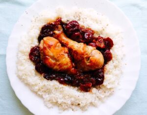 reteta de pui reteta cu carne de pui carne de pui pui dulce acrisor reteta in stil asiatic fusion garnitura de orez pui cu cireșe pui cu vișine