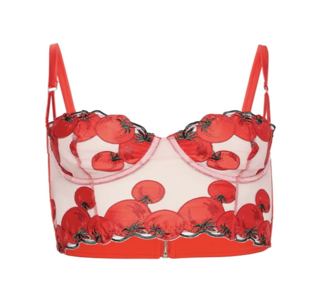 moda, moda cu mancare, top cu rosii