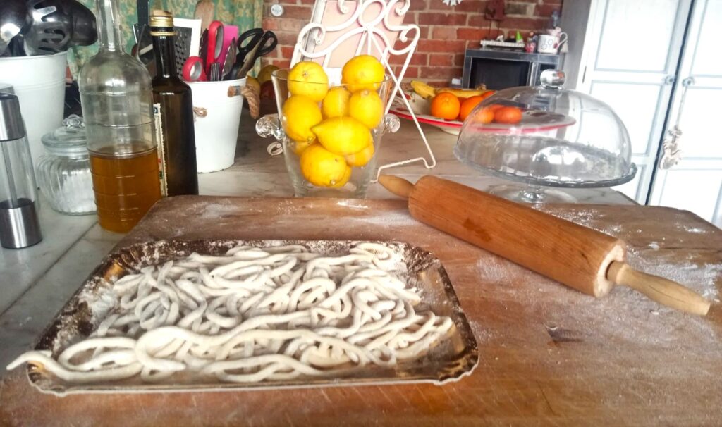 home restaurant Italia cursuri de gatit meniu cu rezervare online Le Cesarine asociatie non profit