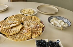 Gofre, chaffles, ingrediente dulci si sarate, dieta keto, branza