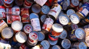 pretul-conservelor-in-SUA-afectat-de-tarifele-vamale-la-aluminiu-intrate-in-vigoare-la-inceputul-lunii