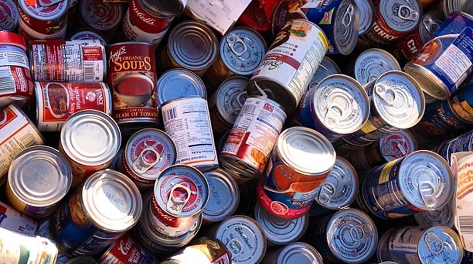 pretul-conservelor-in-SUA-afectat-de-tarifele-vamale-la-aluminiu-intrate-in-vigoare-la-inceputul-lunii