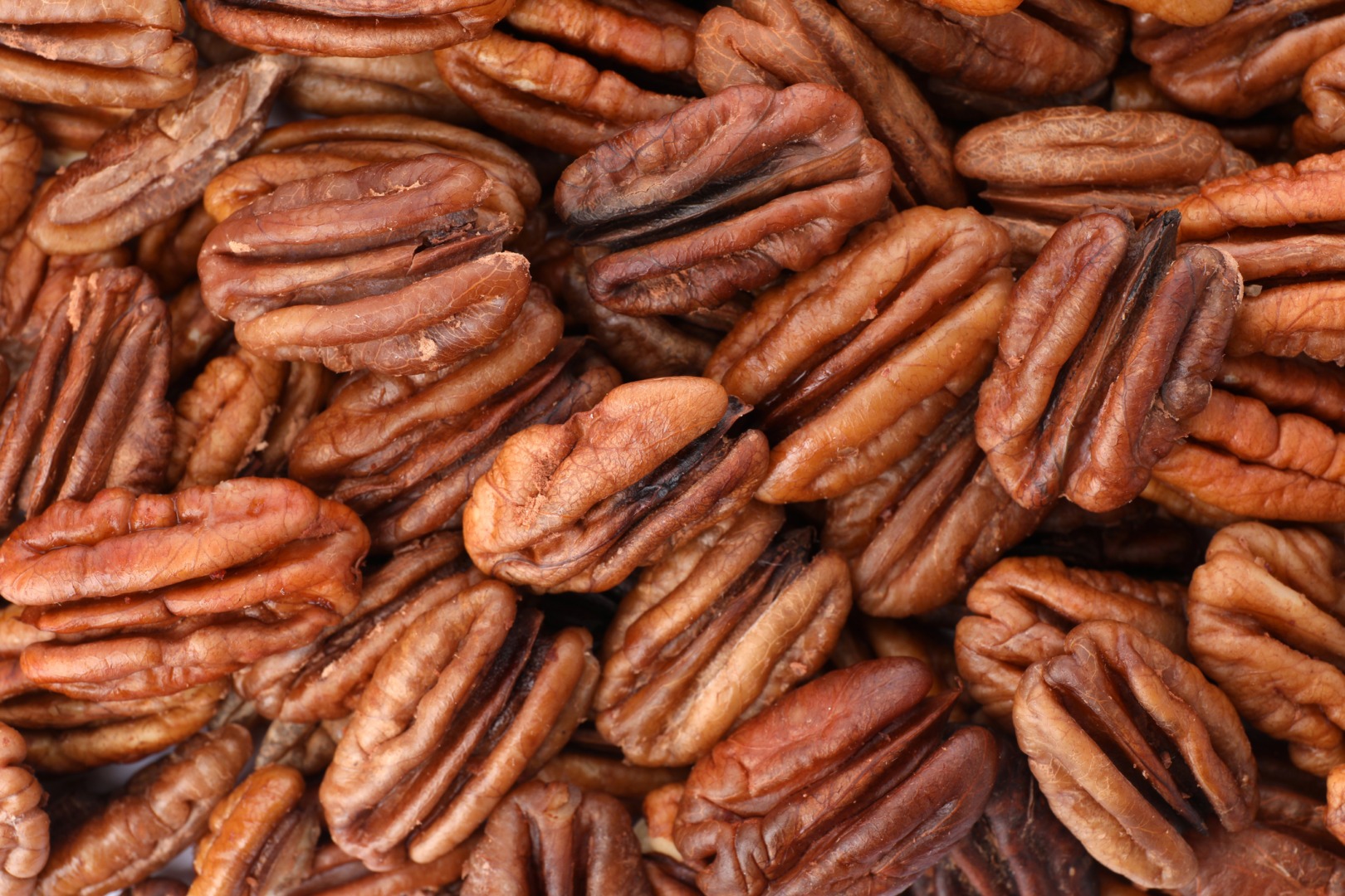 Consumul de nuci pecan reduce colesterolul