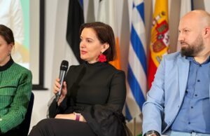 hidratarea corecta, metabolism, ceaiuri, apa cu lamaie