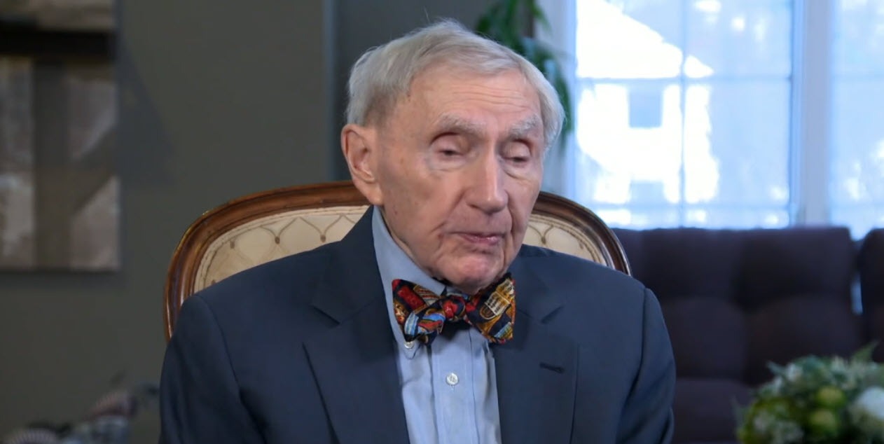 neurolog howard tucker