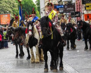 zilele braşovului parada junilor târguri zonă de food spațiu grătare