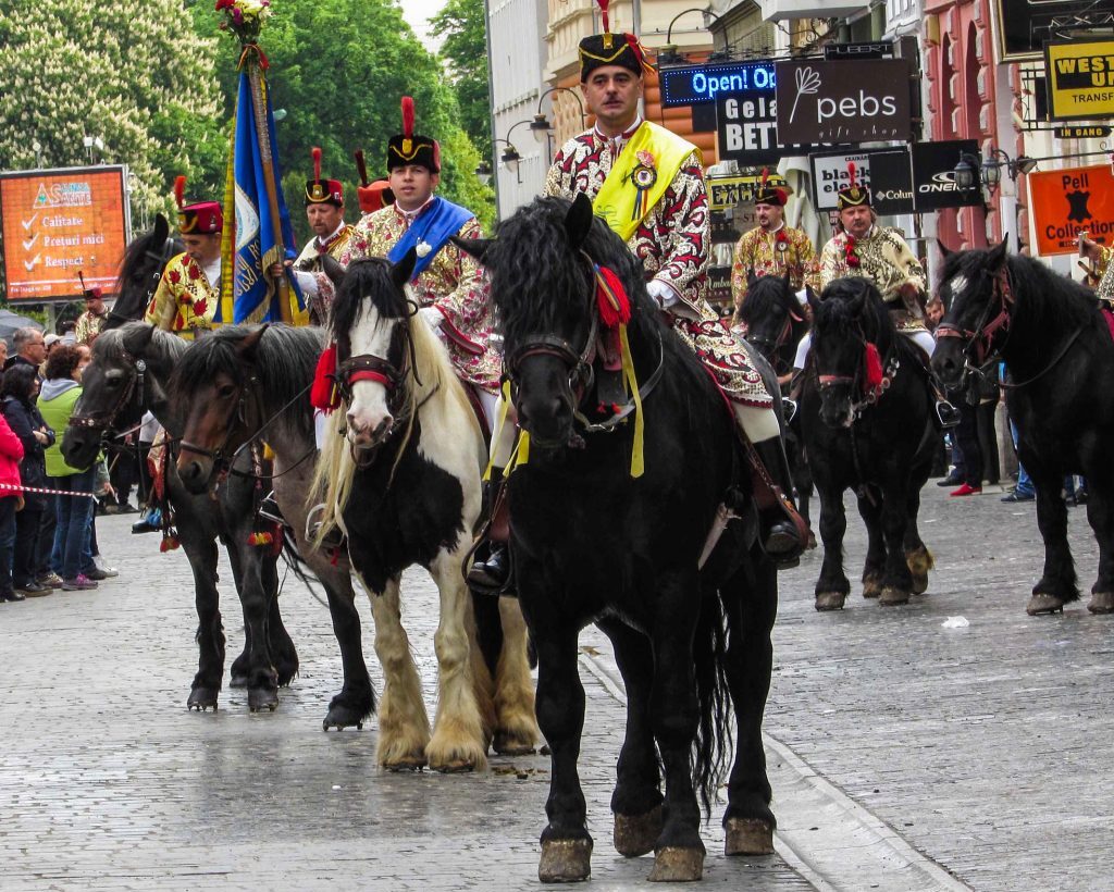 zilele braşovului parada junilor târguri zonă de food spațiu grătare