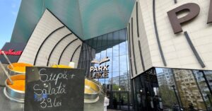 corporatist, mall, mâncare, 40 de lei