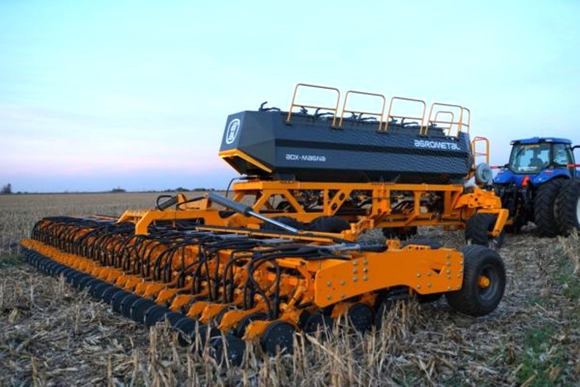 producatorul de echipamente agri Agrometal din Argentina si-a prezentat oferta pentru sistemul no till la Buzau