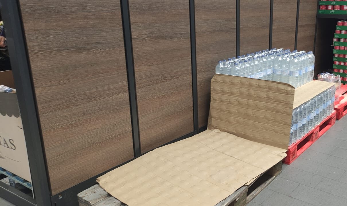 pana de curent, spania, magazine, apa, conserve, kit de supravietuire