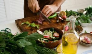 Alimente ce sprijina detoxifierea dupa masa de Paste