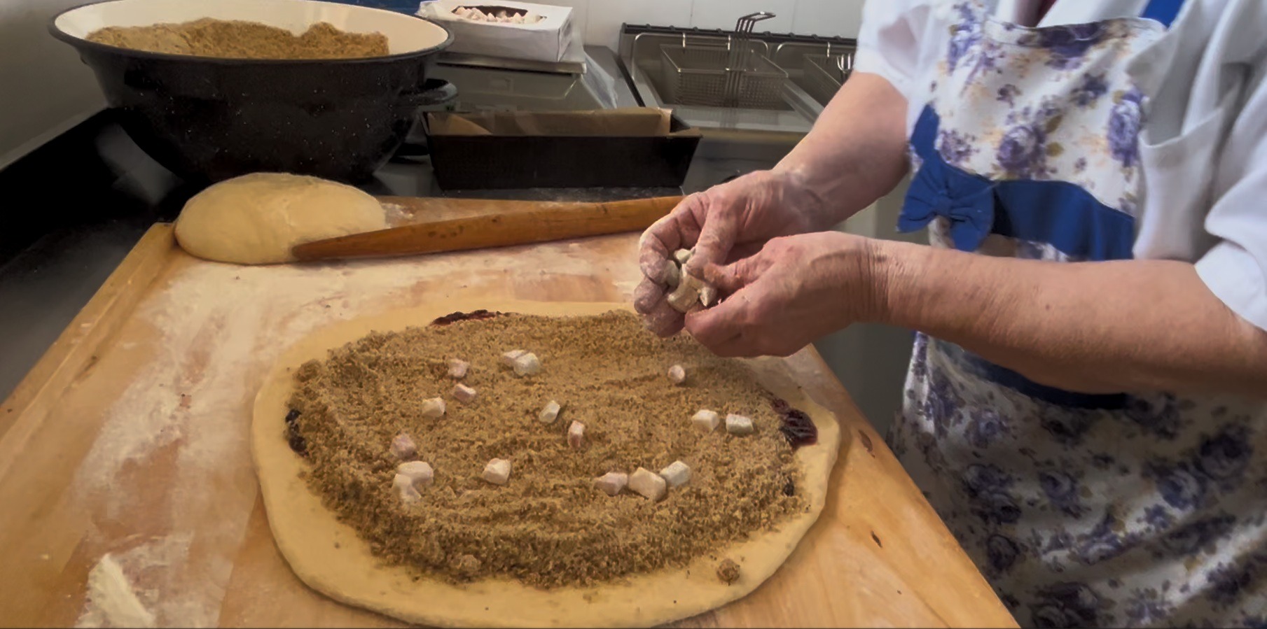 Sărbătorile Pascale petrecute în Maramureș cu bucate tradițonale