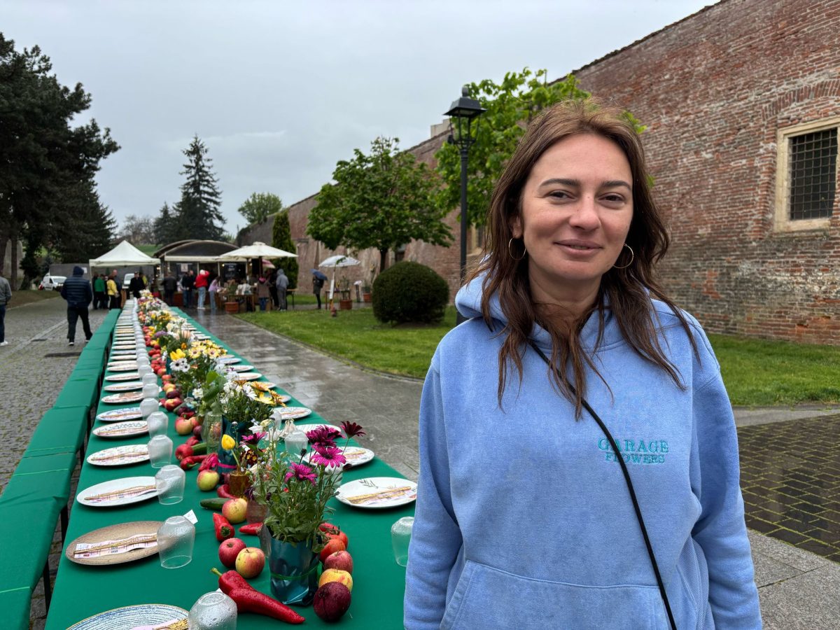 Repetiții pentru stabilirea unui record mondial la Alba Iulia: 10.000 de oameni la o masă de aproape 3 kilometri