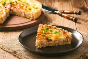 Quiche clasică perfectă, după rețeta legendarului Jacques Pépin și a mamei lui