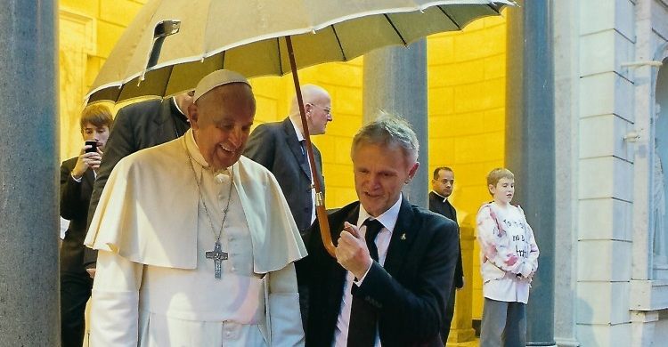 sergio dussin chef pentru trei papi record