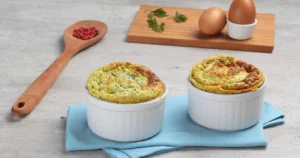 soufflé de spanac soufflé cu branzeturi reteta de soufflé de spanac soufflé care nu se lasă reteta de primavara reteta cu spanac