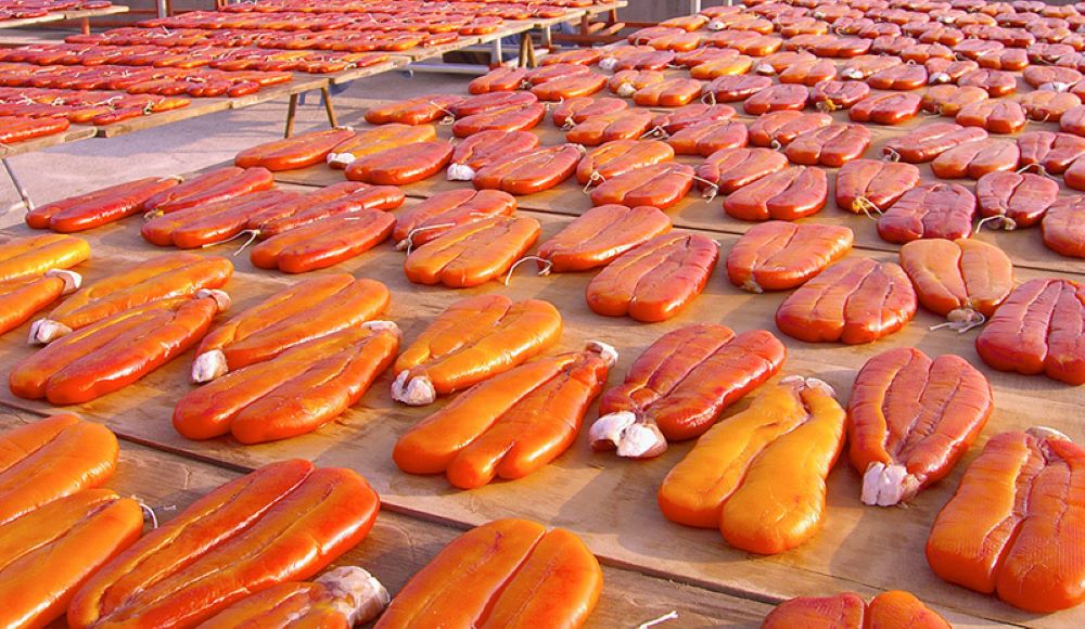 cum-prelucreaza-italienii-icrele-de-peste-le-sareaza-si-le-usuca-bottarga-un-produs-milenar