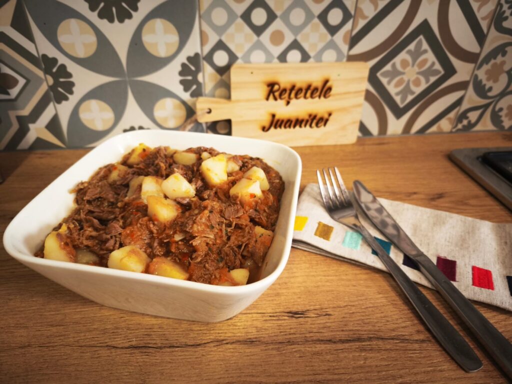 retetele juanitei, tovana de cartofi cu falca de porc