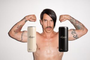 Solistul Anthony Kiedis a lnasat cafeaua Jolene