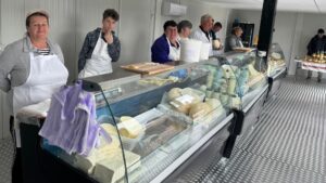 Piața agroalimentară inaugurată în Valea Drăganului
