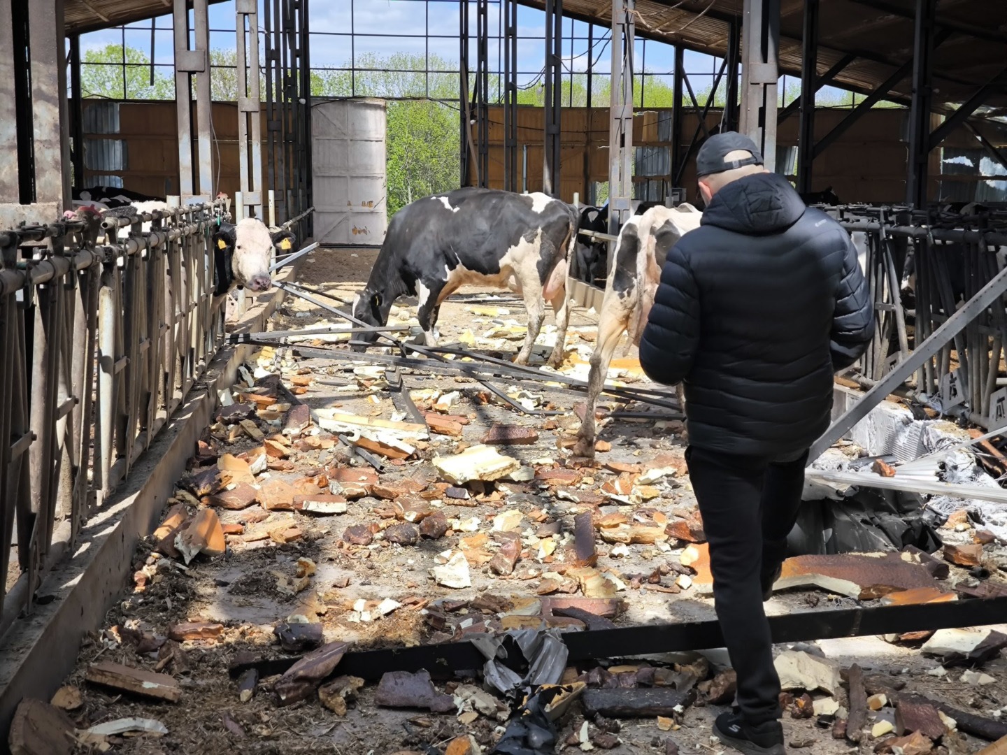 Ferme din regiunile Cernihiv și Harkov au fost lovite de rachete rusești și drone Shahed