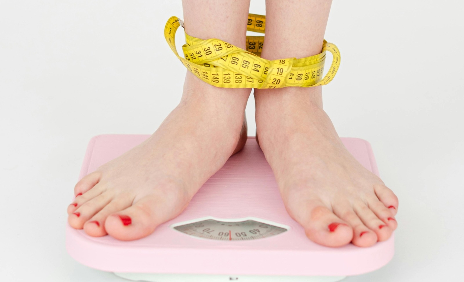 Molecule, o pastila obscura de slăbit care face adepti printre adolescentii din Rusia, prezinta riscuri mortale